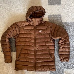 Arc'teryx Cerium LT Hooded Down Jacket